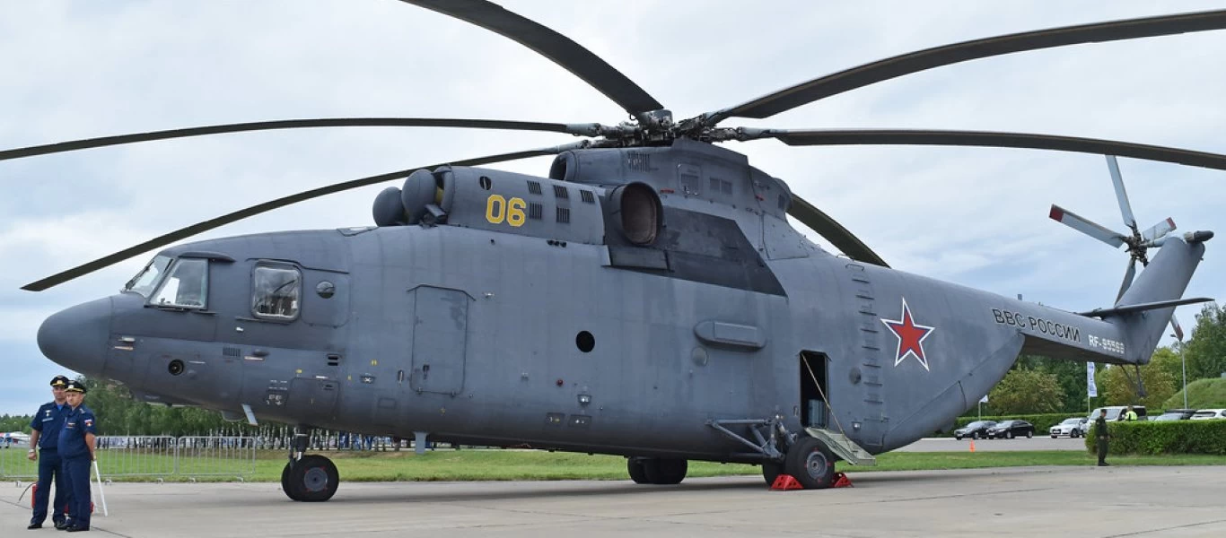 Mil Mi-26: Πετώντας με το μεγαλύτερο ελικόπτερο στο κόσμο - Βίντεο μέσα από το πιλοτήριο